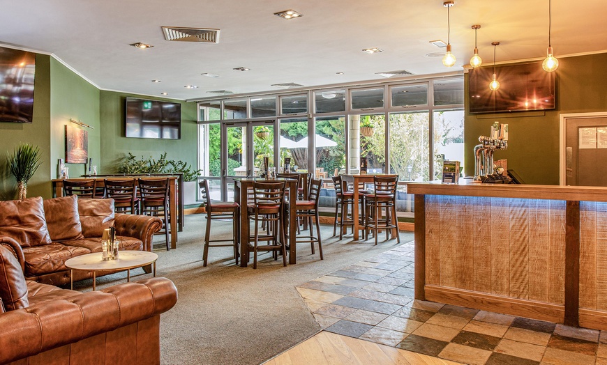 Image 17: 4* Hampshire: Standard Double or Twin Room Stay with Breakfast & More