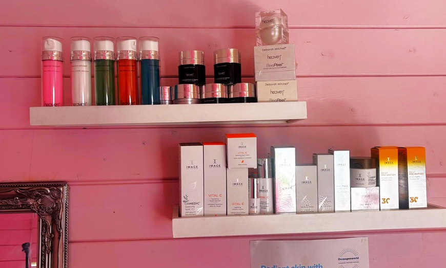 Image 3: Up to 58% Off on Pampering Package at Diamond Beauty Solihull