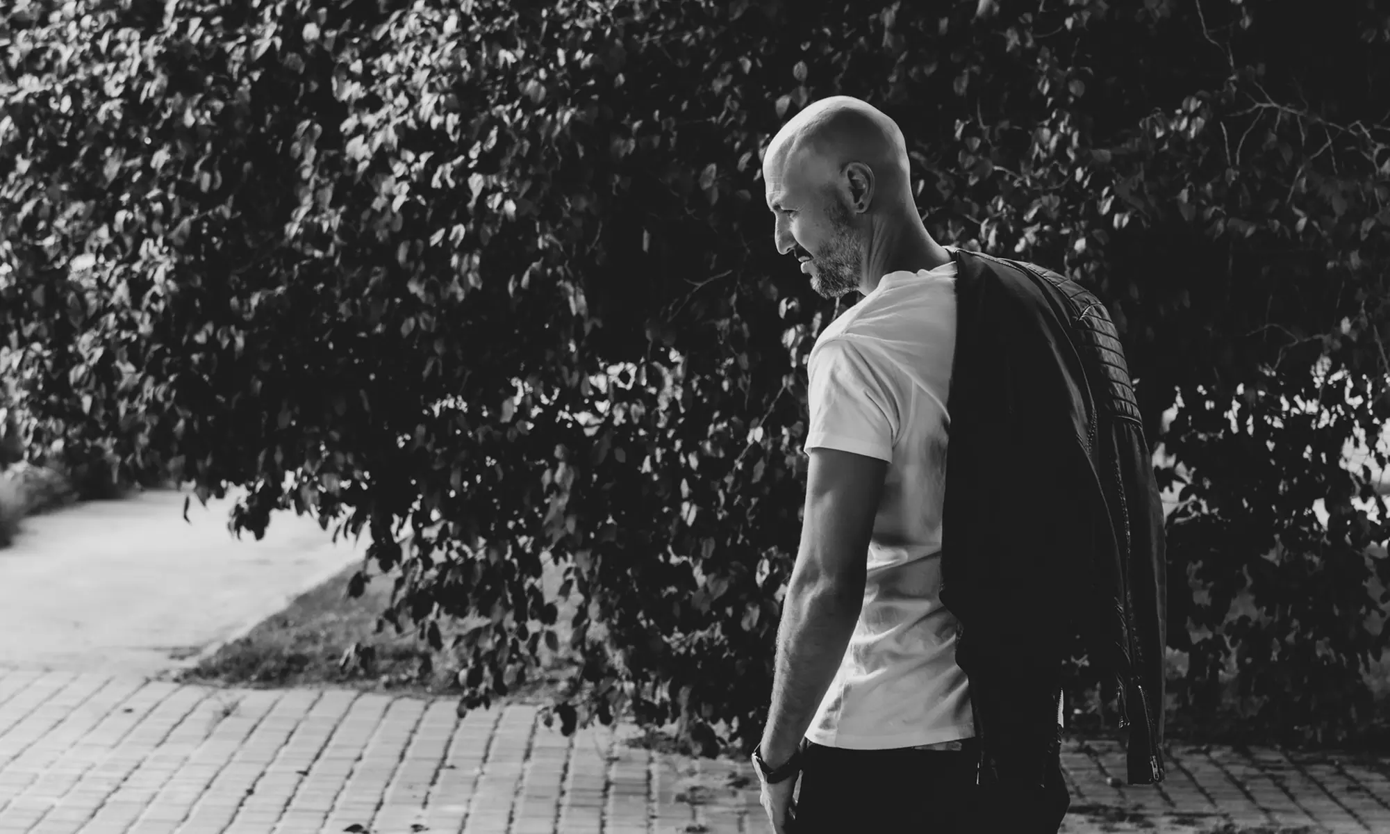 Sesión de fotos de pareja, embarazo y más (60 digitales y 2 impresas)