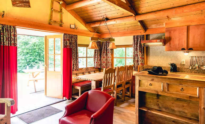 Image 20: Zomerdeal Slagharen: Wigwam, Cowboy of Lodge incl. bedlinnen