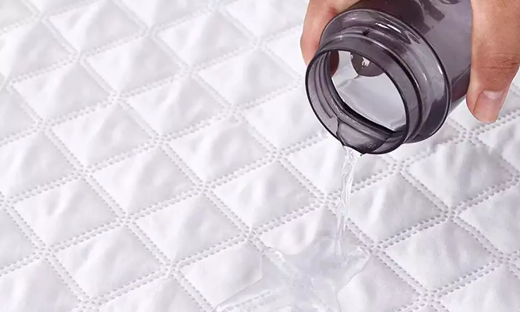 Waterdichte, gewatteerde matrasbeschermer