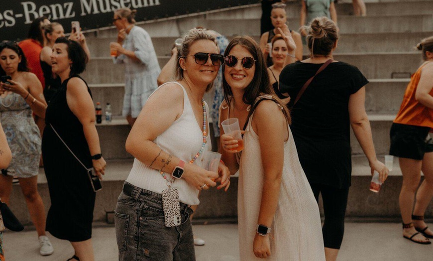 Image 6: 1 oder 2 Tickets für "MAMAGEHTTANZEN" am 4. Juli in Heilbronn