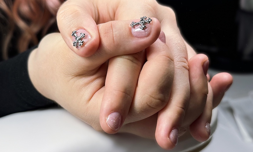 Image 9: Manicura normal, semipermanente o manicura rusa 