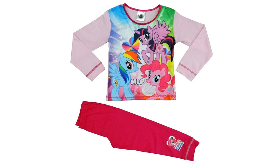 Image 4: Girls' Characters Pyjamas