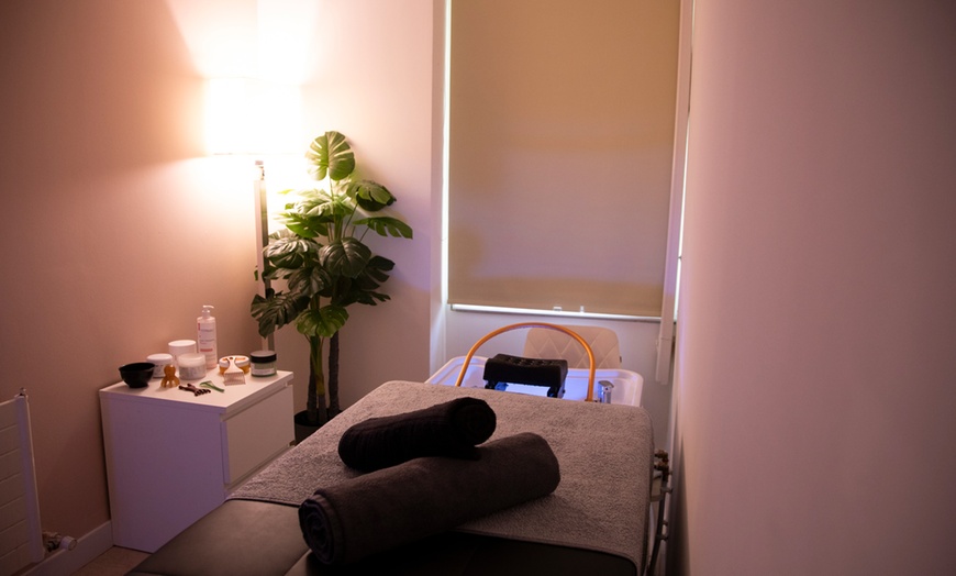 Image 5: Head spa Pro de 30 o 60 minutos con opción a tratamiento facial 