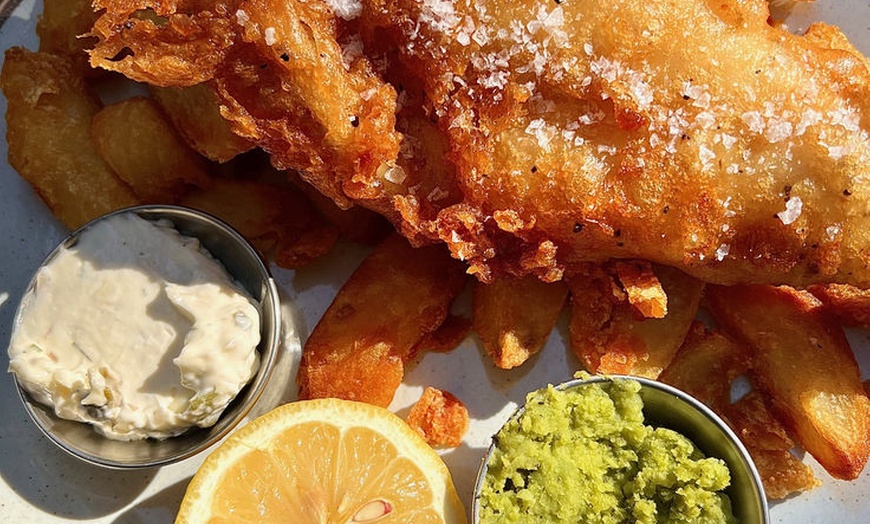 Image 4: Try one of the best dining spots in Cambridgeshire:Three-Course Dining