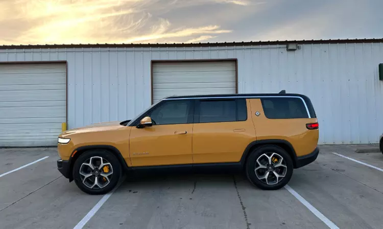 Carbon AutoBahn Tinting for 2cFront Door Windows or 1 Full Vehicle