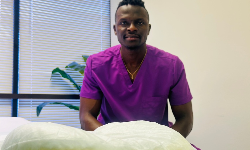 Image 4: Deep Swedish or Deep Tissue Massage with Aromatherapy for Single