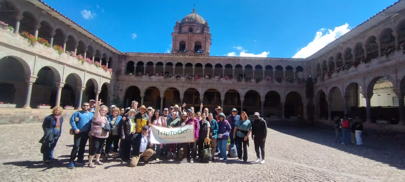 ✈ Machu Picchu: 8-Day Peru Tour with Flights & Hotels + Llamas Visit