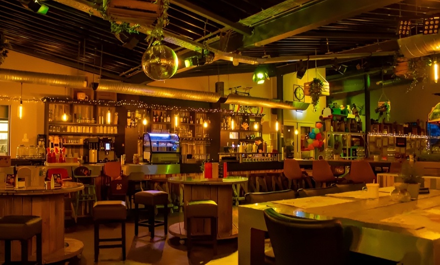 Image 9: All-you-can-eat tapaspannenkoeken