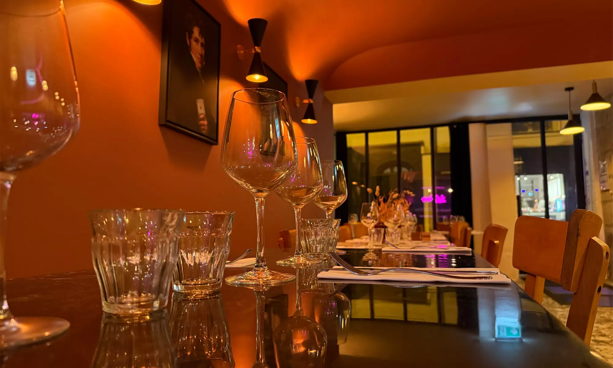 Saveurs, vins, bières et ambiance pétillante : plongez dans l’univers des Snobs à 2 ou 4 (jusqu'à 34% de remise) - Image 5