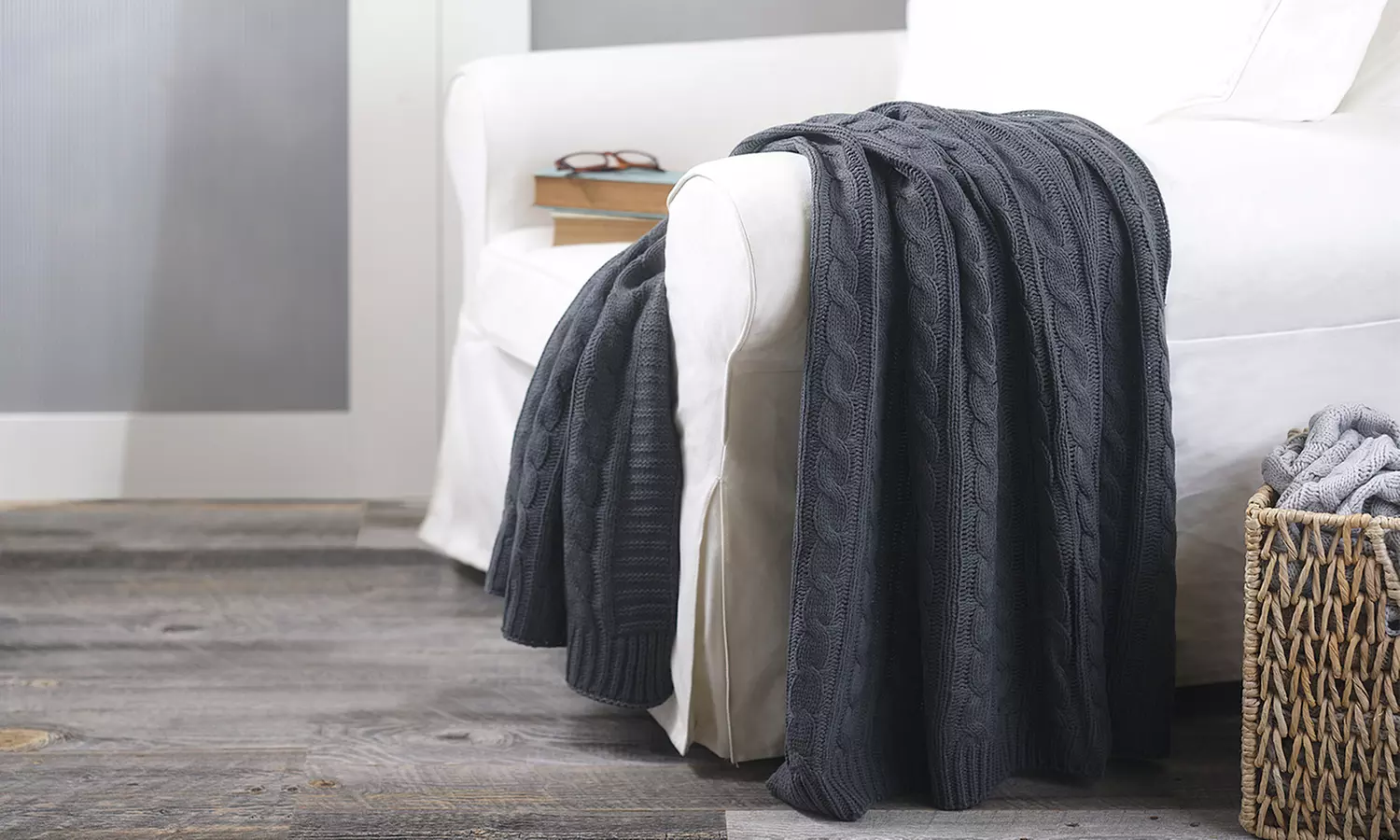 Cable Knit Throw Blanket - Primary Image