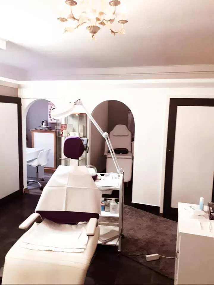 Wertgutschein über 69 oder 99 €, anrechenbar auf 1 bzw. 2 ml PCL Booster - Für sichtbar frische & strahlende Haut - Second Medium