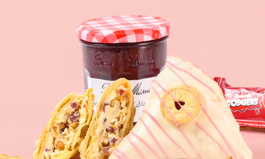 Image 20: Enjoy Handcrafted Delicious Samosas in Boxes of 4, 8, or 12