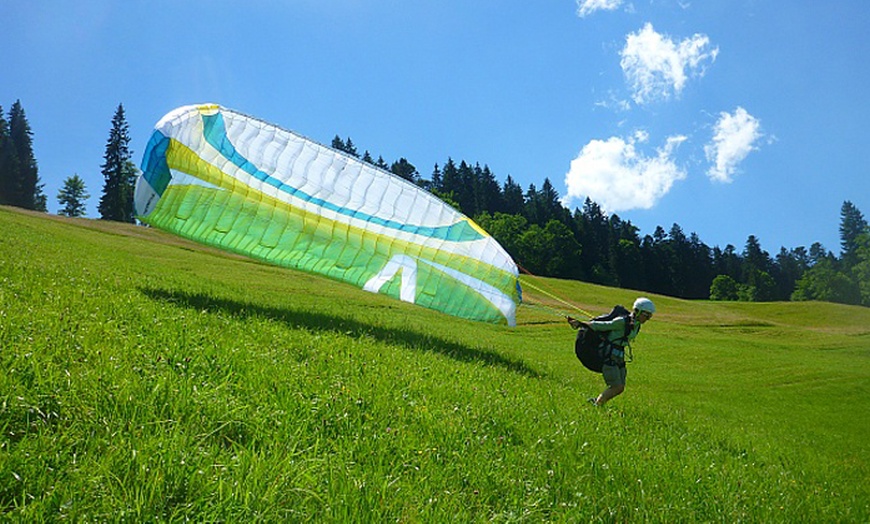 Image 1: 2-tägiger Paragliding-Intensiv-Einsteigerkurs für 1, 2 oder 4 Personen