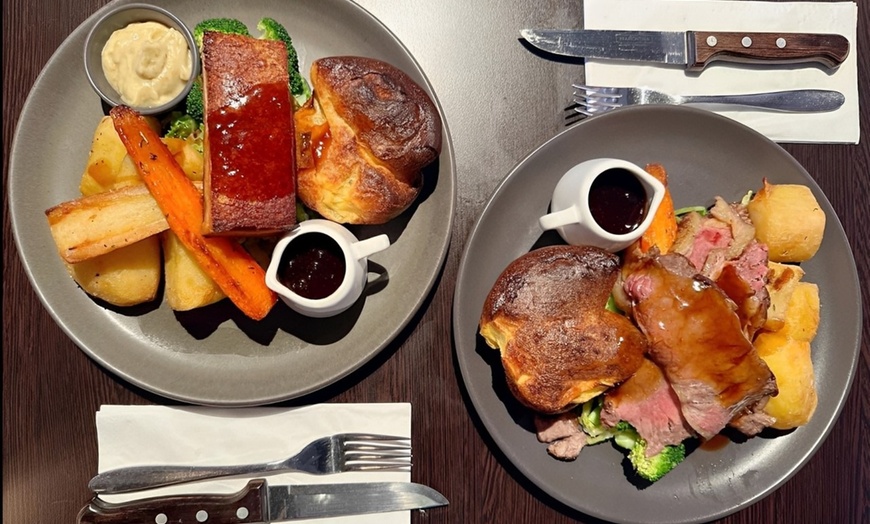 Image 1: Up to 40% Off on Restaurant Speciality - Sunday Roast at Borelli's Wine Bar & Grill