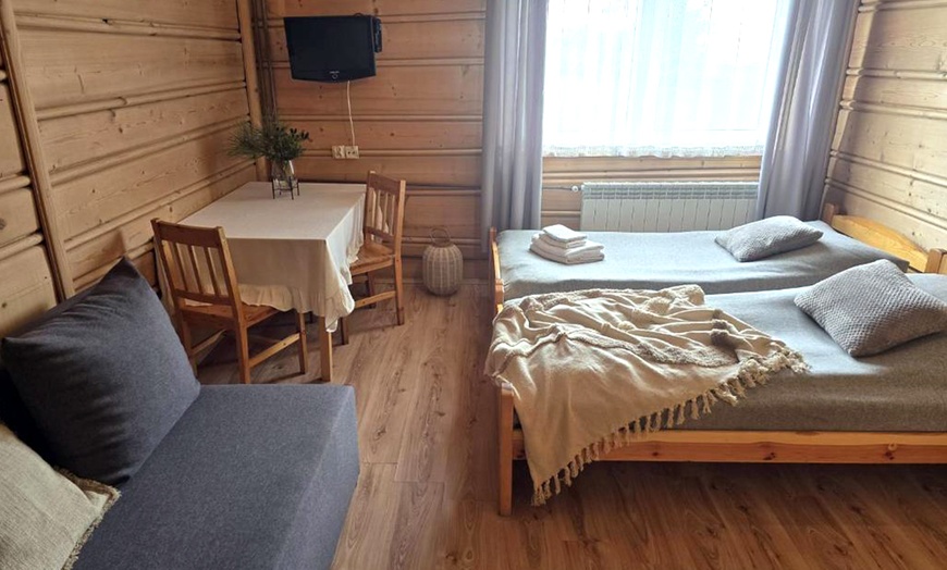 Image 10: Tatry: 2-7 nocy dla 2-3 osób albo glamping dla 4 osób z wyżywieniem