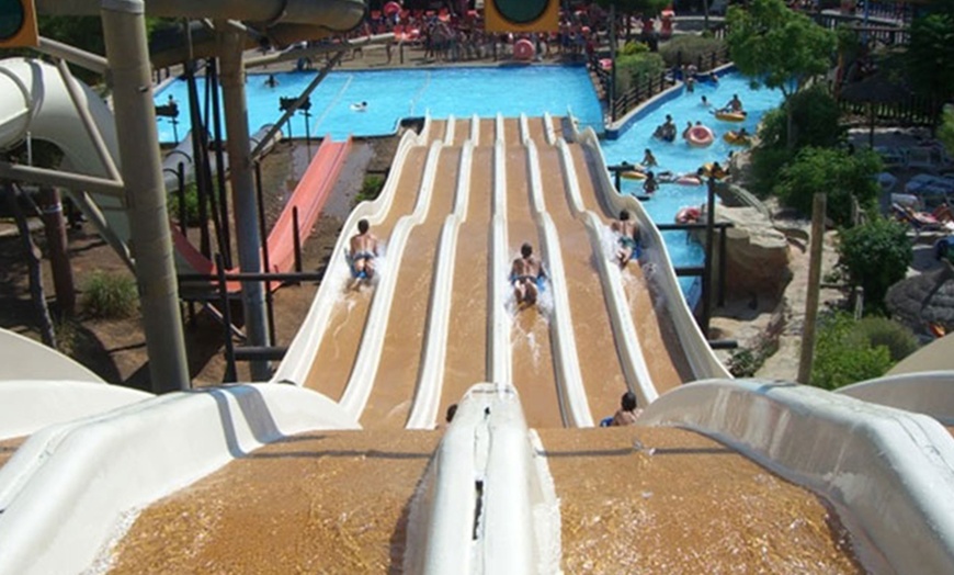 Image 6: Entrada al Western Water Park para todas las edades
