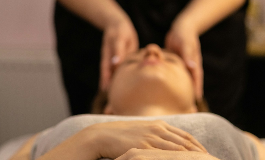 Image 2: Escape the stresses of everyday life with choice of massage sessions
