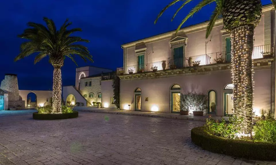 Ragusa: soggiorno fino a 3 notti per 2 persone con colazione e SPA presso Poggio del Sole Resort 4* - Primary Image