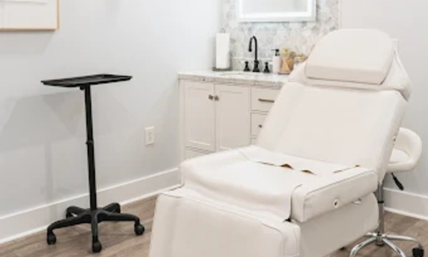 Image 2: Up to 40% Off on Injection - Dermal Filler at Skin Social