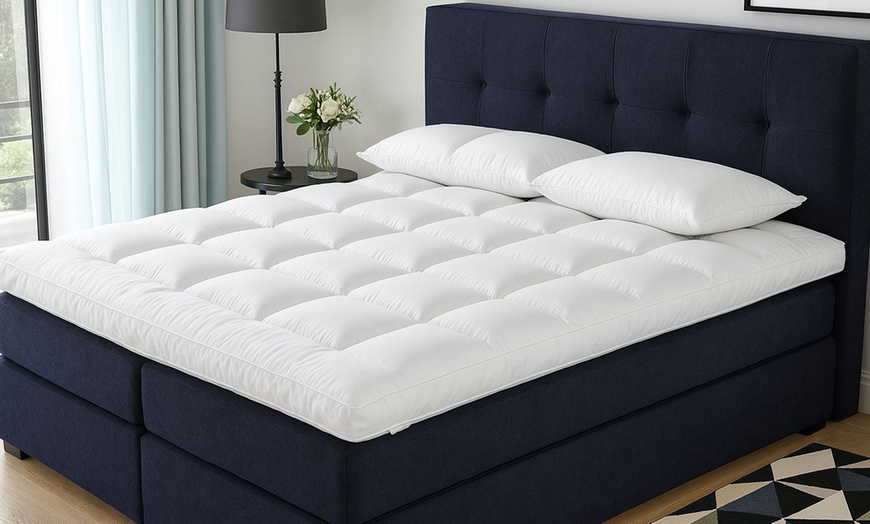 Image 1: Topper con espuma viscoelástica y microfibra, de Sampur