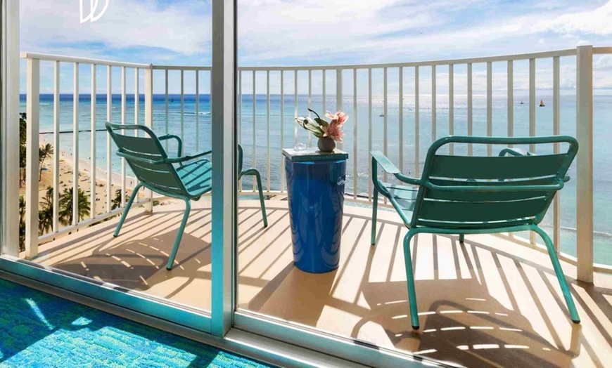 Image 25: Steps from Waikiki Beach and Free Surf-Board Credits Each Day