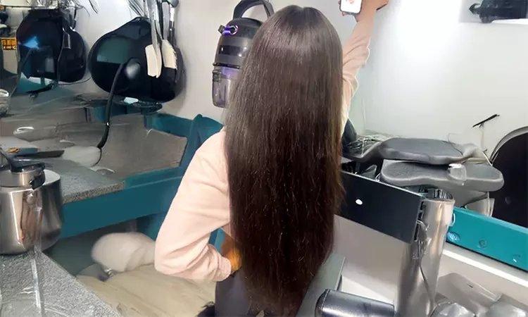 Women's Sew In: Seamless Style with Expert Touch