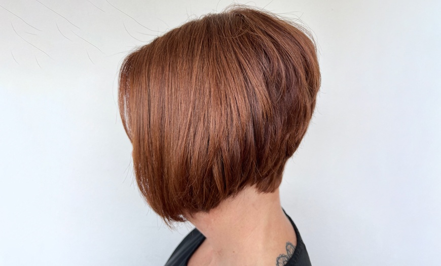 Image 4: Up to 40% Off on Salon - Haircut - Women at MK Hair