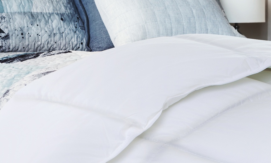 Image 3: Royal Comfort 800GSM Ultra Warm Silk Quilt