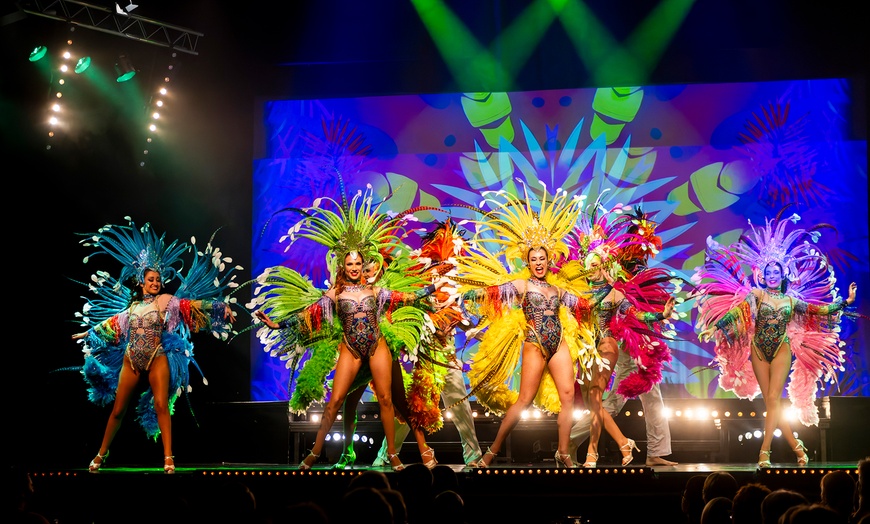 Image 11: Entre rires, strass & gastronomie : une soirée de rêve près de Rouen