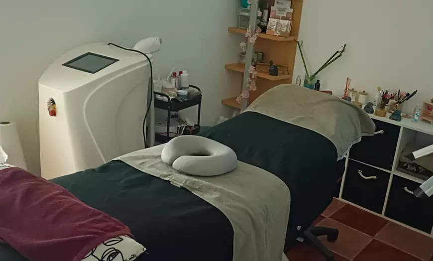 Image 3: Limpieza facial básica o profunda con opción a masaje kobido 