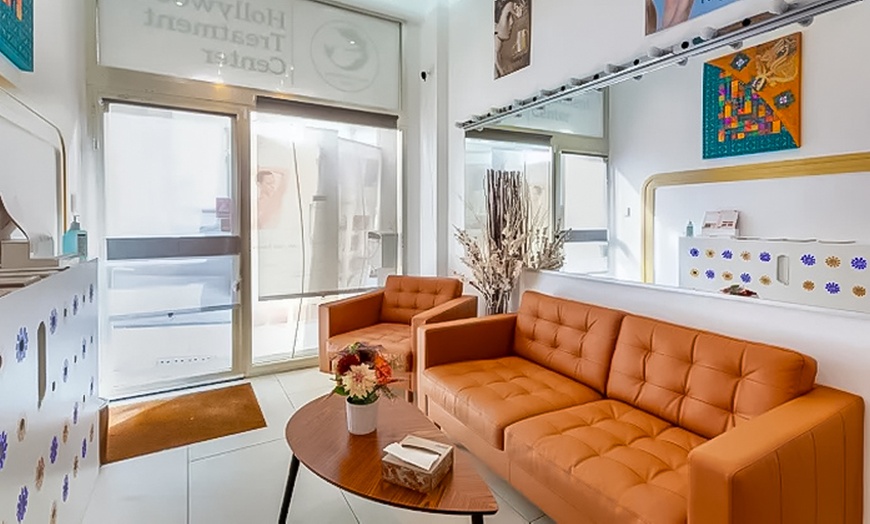 Image 4: Révélez votre éclat : soins visage et modelages