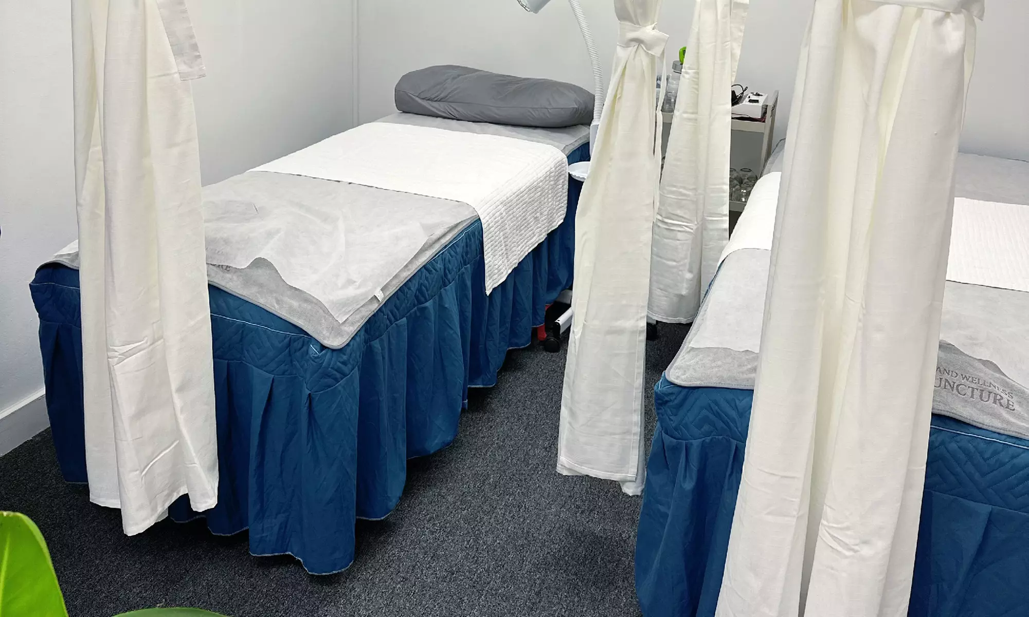 Unwind with Acupuncture and a Optional Acupressure Add-on Session