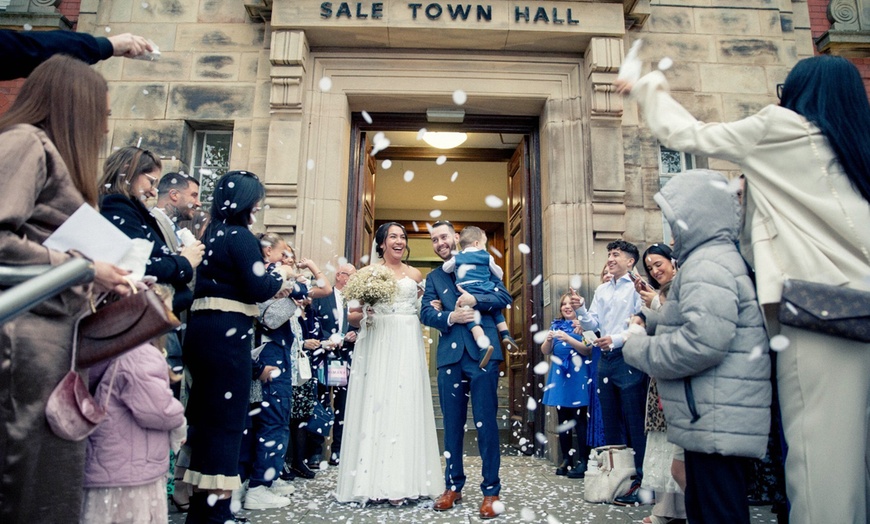 Image 1: Two or Four-Hour Wedding Registry Photoshoot and Online Gallery