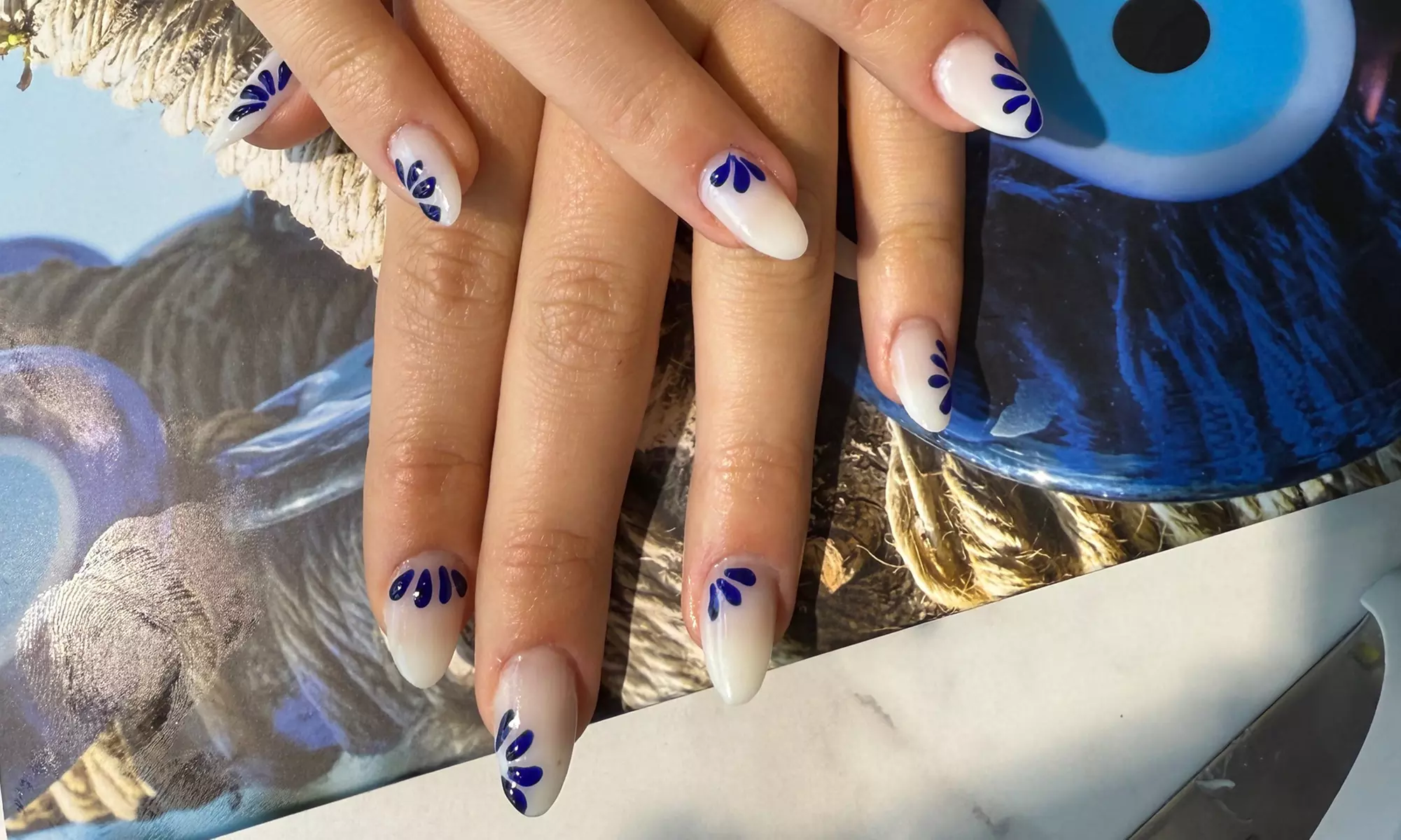 Japanische / Pflegende Maniküre, Pediküre oder Nagelmodellage