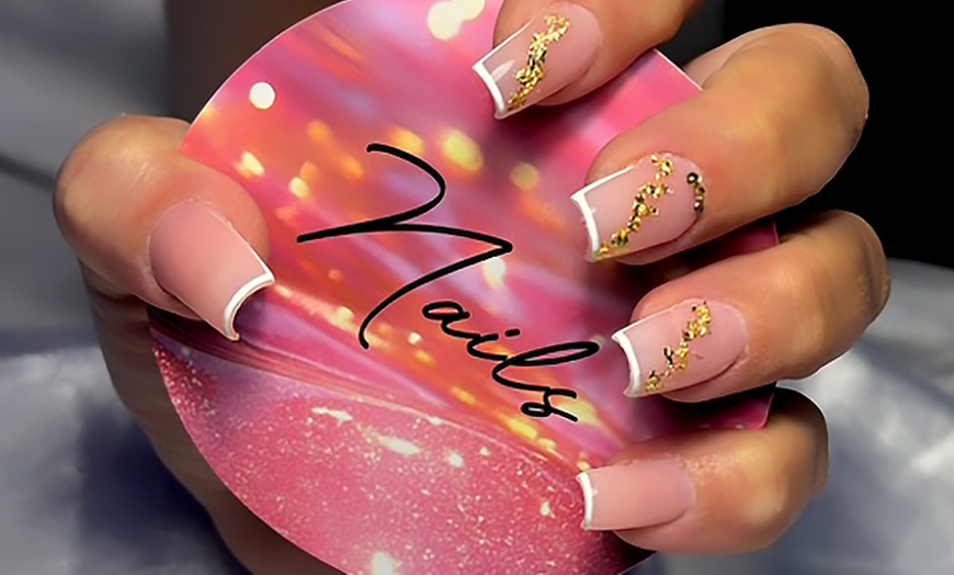 Image 4: Pose de vernis semi-permanent ou gel avec MS Beauty à Cagnes-sur-Mer