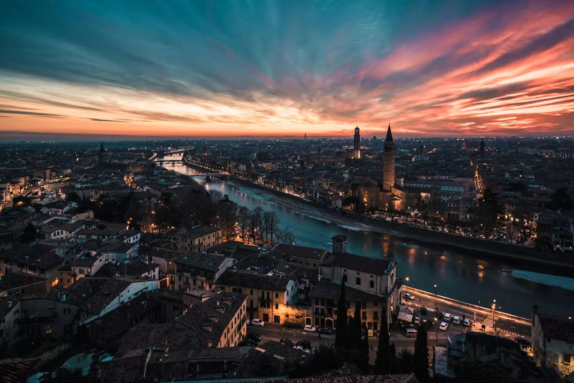 ✈ 6-Day Venice, Verona & Padua Trip w/ Air, Car & Hotel from Worldee