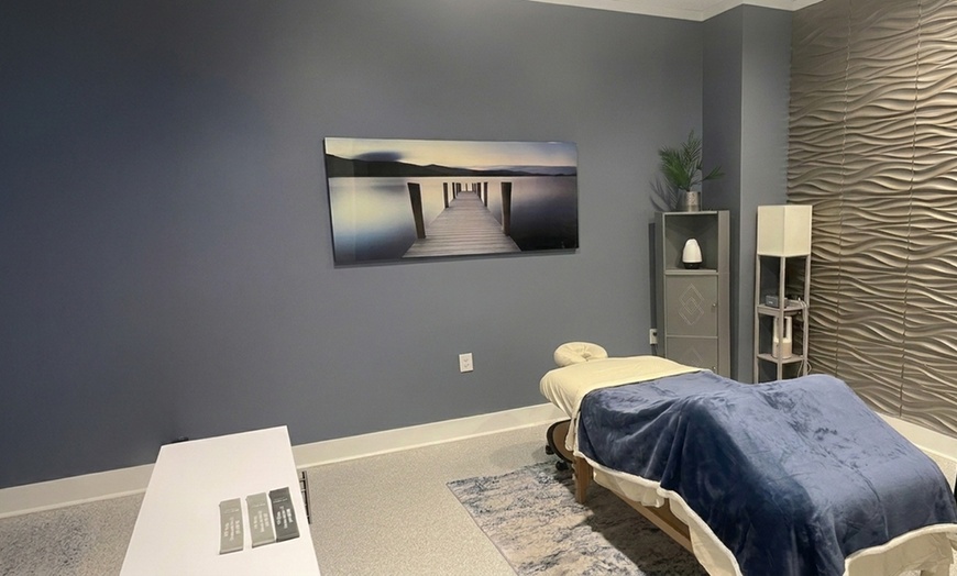 Image 2: Personalized Custom Massage: 60 or 90-Minute for Your Wellness