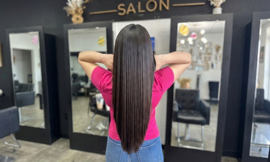 Image 10: Head Spa Treatments, Scalp Massages & Blowouts | JaneRockstar