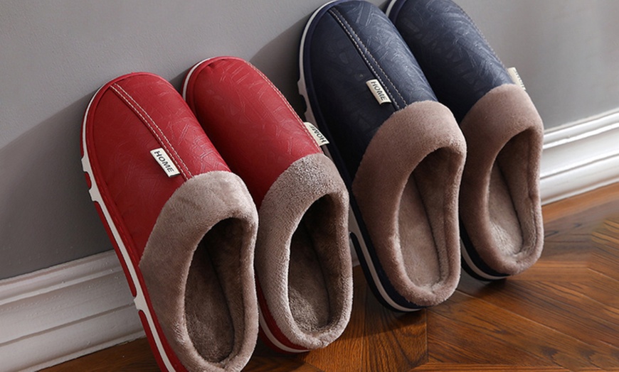 Image 3: Plush Waterproof Faux Leather Slippers