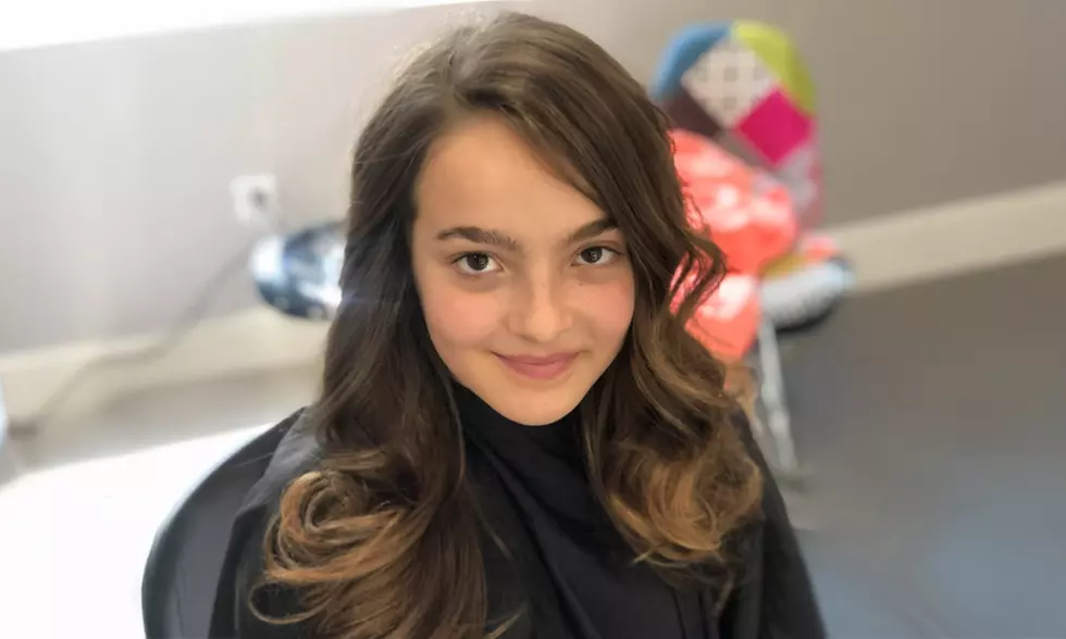 One Haircut, Shampoo & Blowout w/w/o Full or Partial Highlights