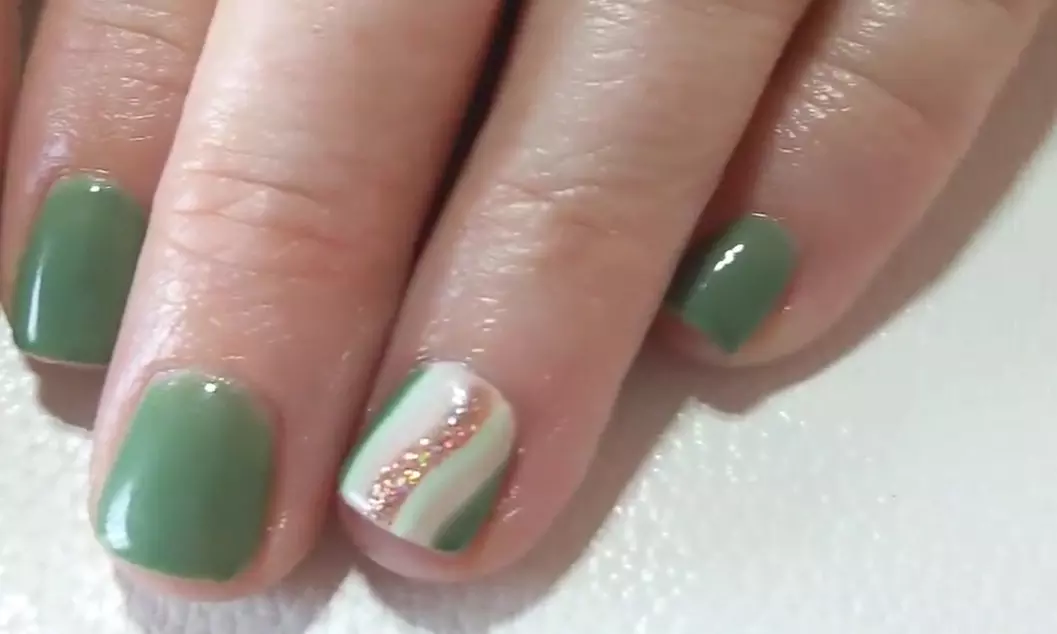 Express Your Style With a Gel or No Polish Manicure Optional Nail Art