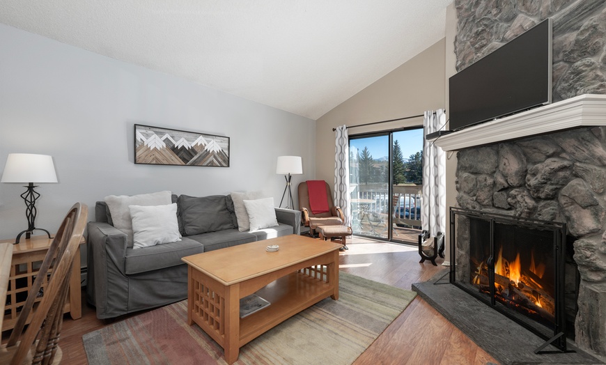 Image 9: Condo Resort near Winter Park with Hot Tubs & Mountain Views