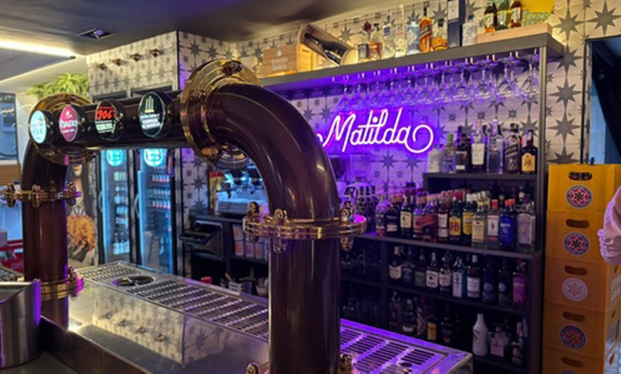 Image 2: Menú mexicano para 2 o 4 personas con entrantes, principales y bebidas