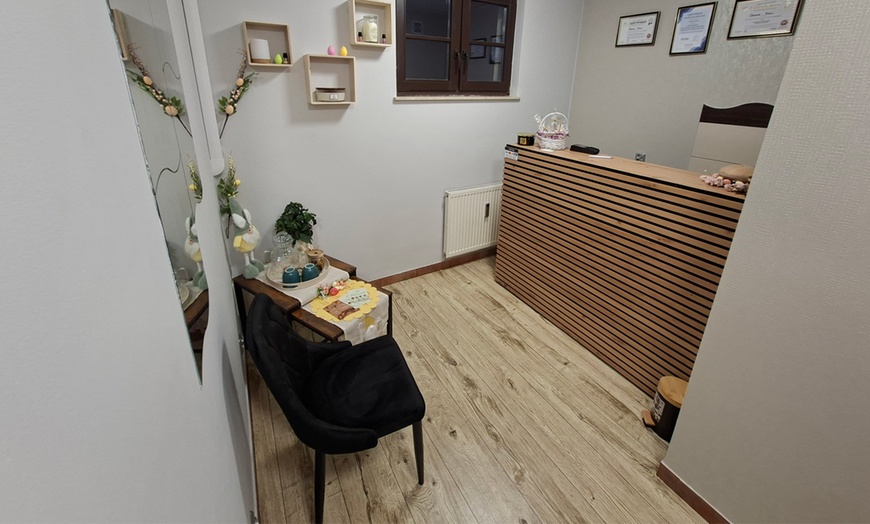 Image 4: Do 40% zniżki na Masaż - Określona część ciała (ręka, szyja, głowa) w Naturalis