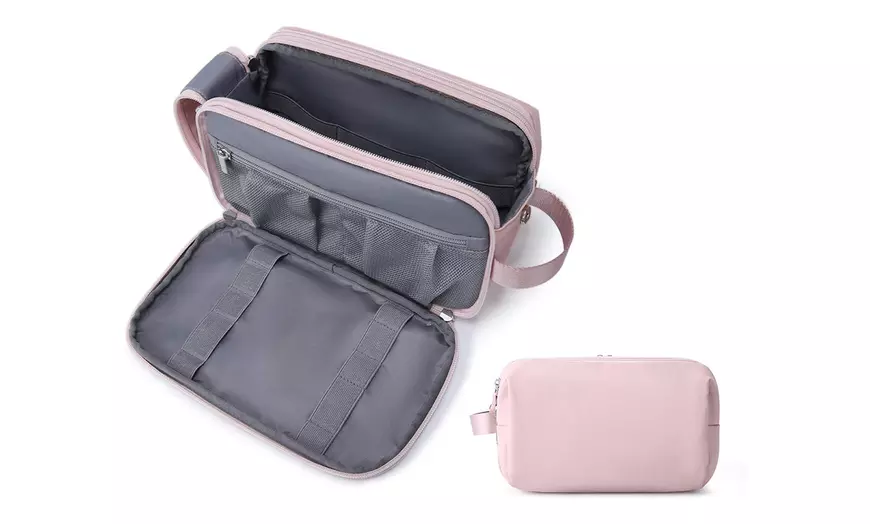 Image 12: Toiletry Organizer Bag