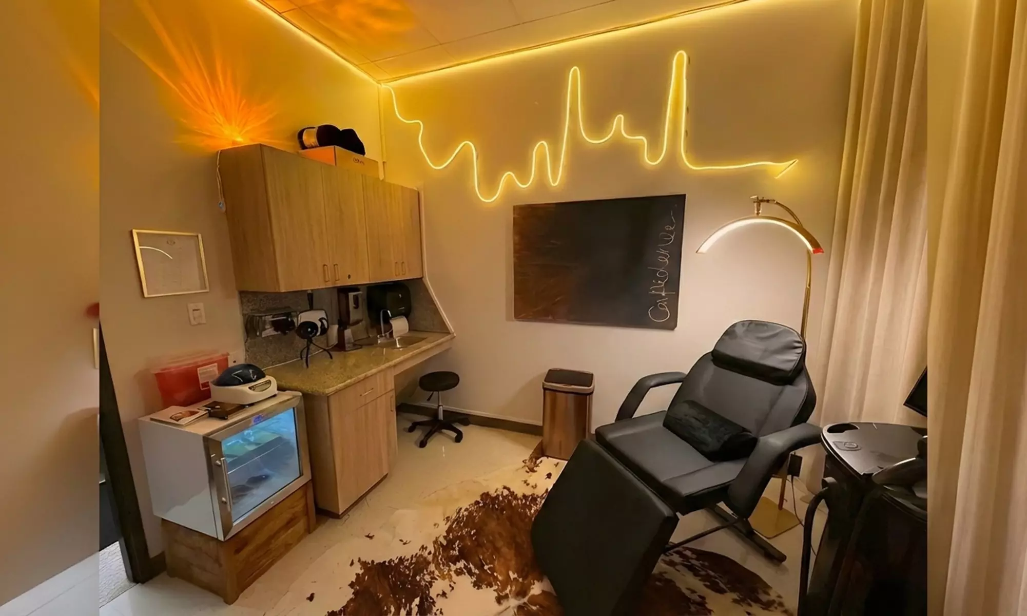 1, 2 or 3 45-Min AdvaTX Laser Skin Resurfacing & Rejuvenation Sessions