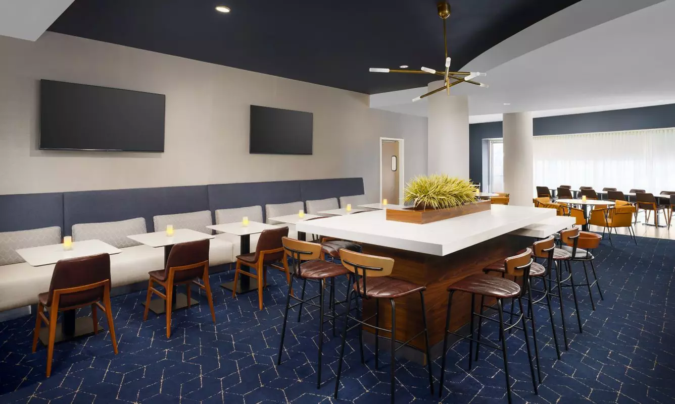 Members Only: Hotel in Buckhead | Steps from Lenox Mall