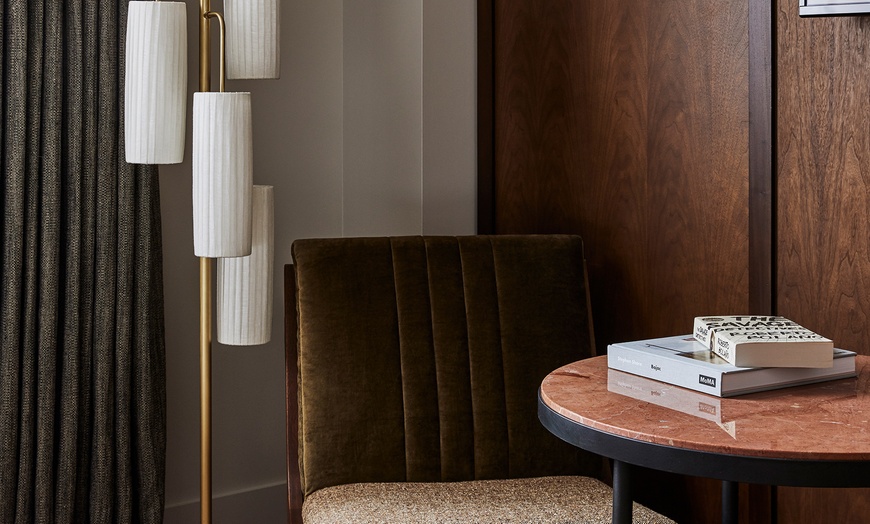 Image 3: 4* Stay in Oregon’s Historic Town With Curated Art & Mid-Century Charm